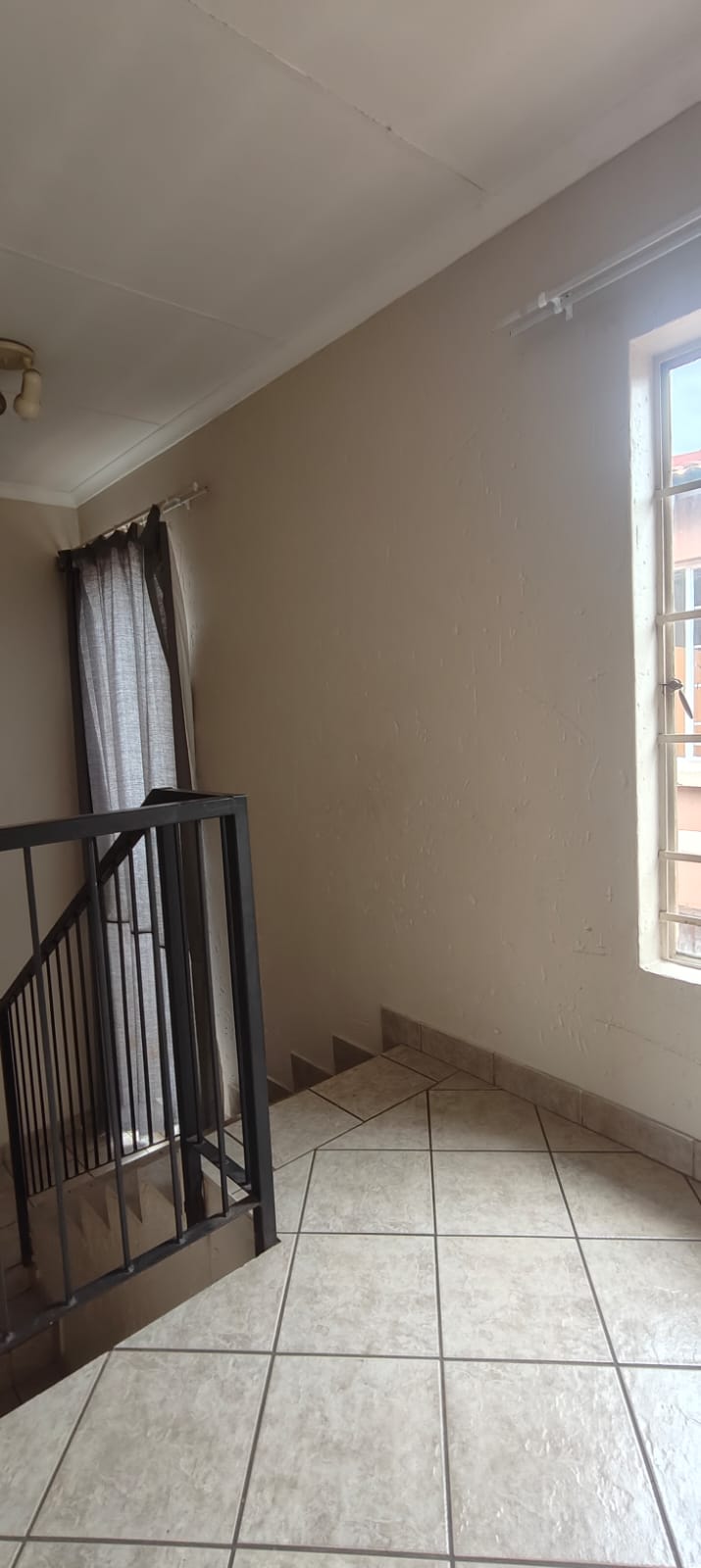 2 Bedroom Property for Sale in Vaalpark Free State